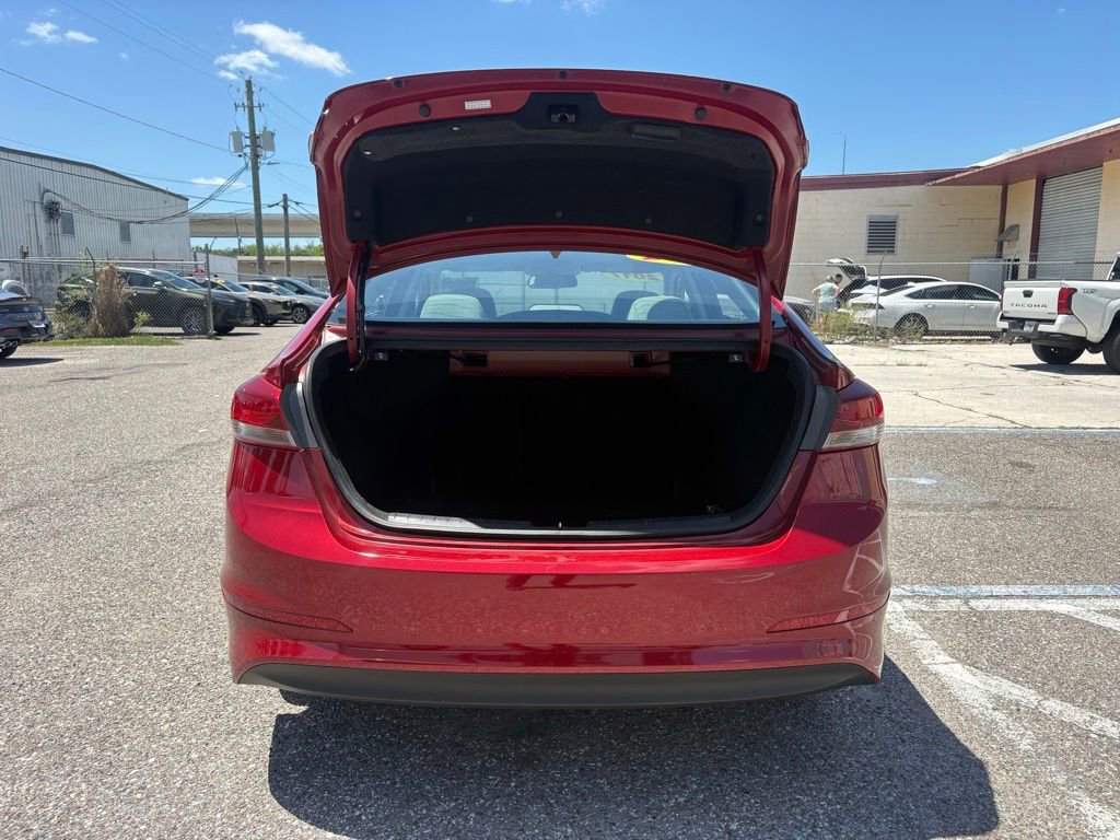 Used 2017 Hyundai Elantra SE FWD image 13