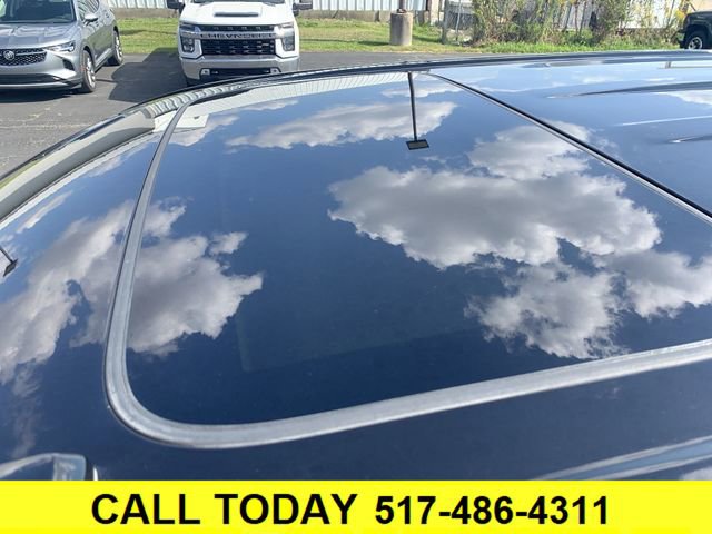 Certified 2020 GMC Sierra 1500 AT4 w/ AT4 Preferred Package image 19