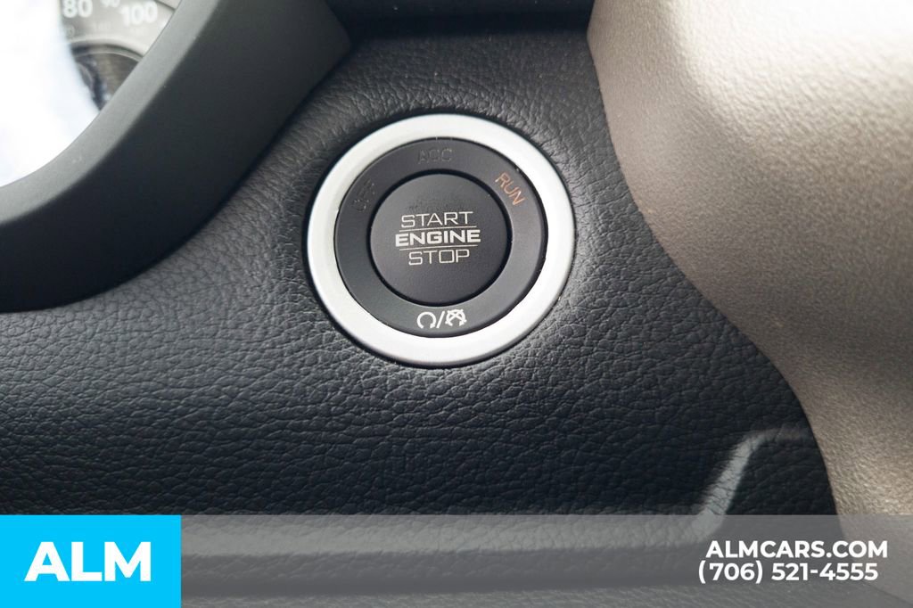 Used 2021 RAM 1500 Laramie image 31