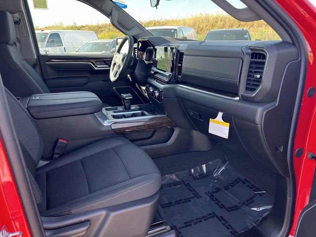 New 2026 GMC Sierra 1500 Elevation w/ LPO, Elevation Black Package image 33