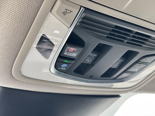 Used 2023 Acura MDX SH-AWD w/ Advance Package image 26