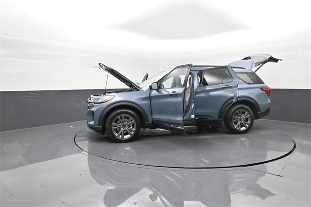 New 2025 Ford Explorer Active w/ Active Comfort Package image 37