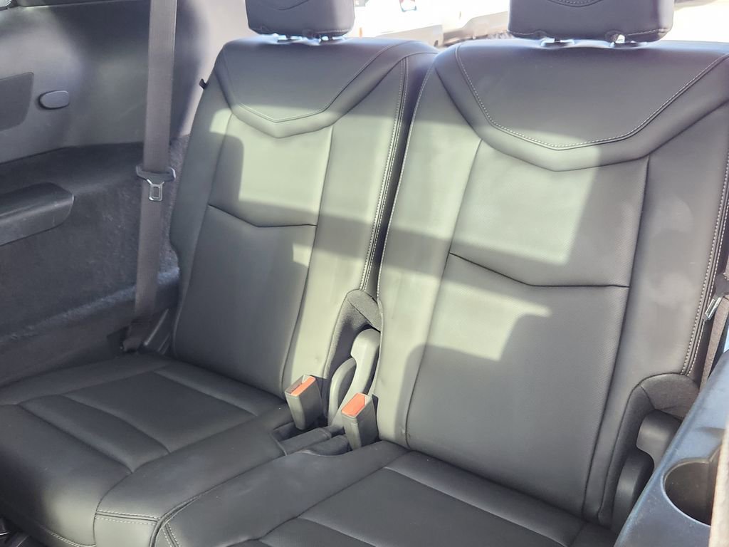 Used 2022 Cadillac XT6 Premium Luxury w/ Technology Package image 11