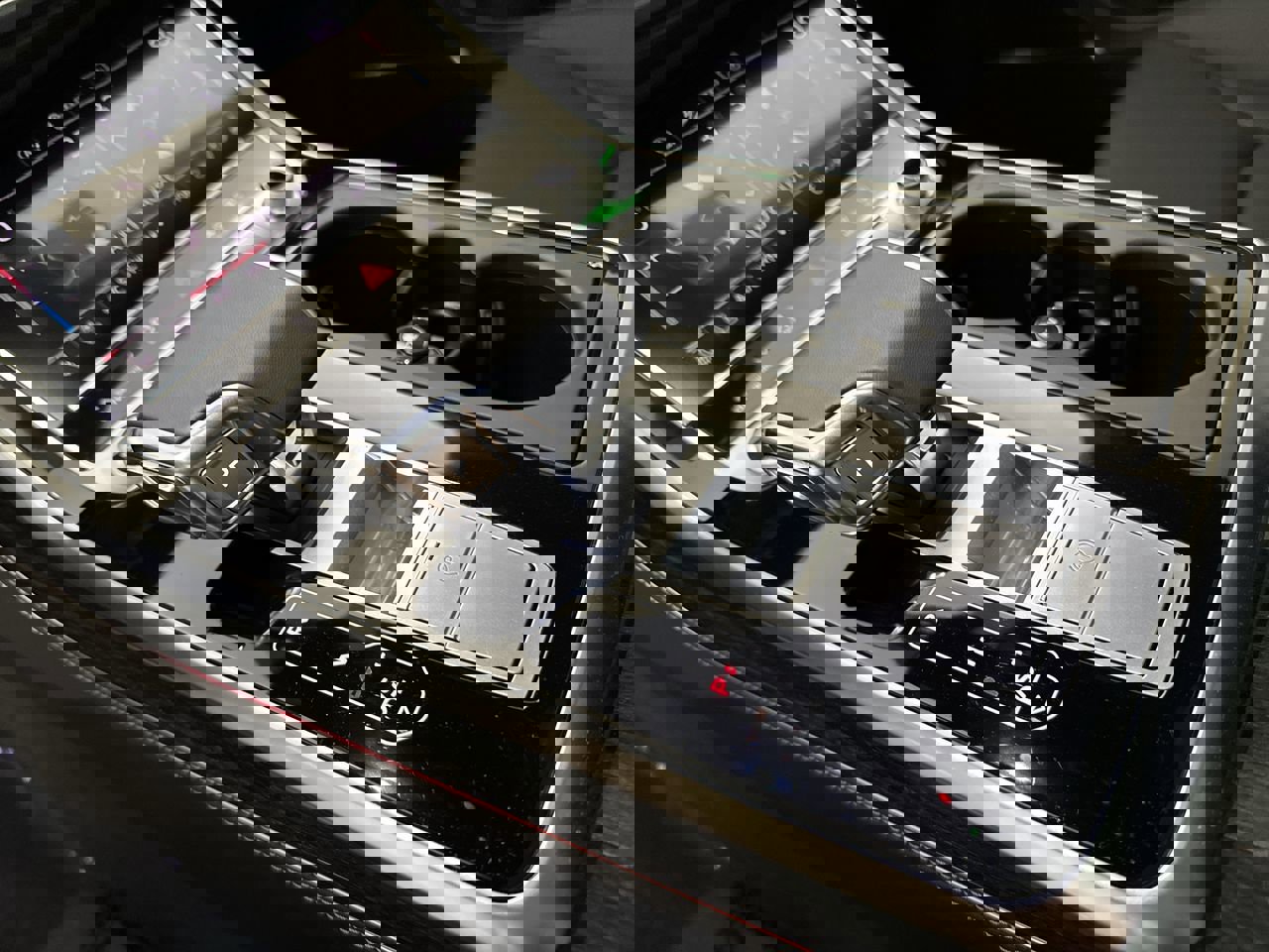 Used 2025 Audi Q8 Premium Plus w/ Premium Plus Package image 17