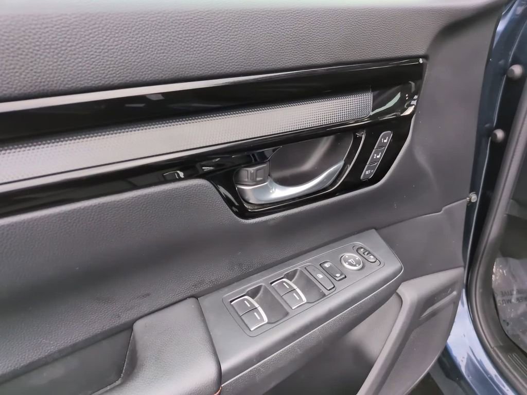 Used 2023 Honda CR-V Sport Touring image 16