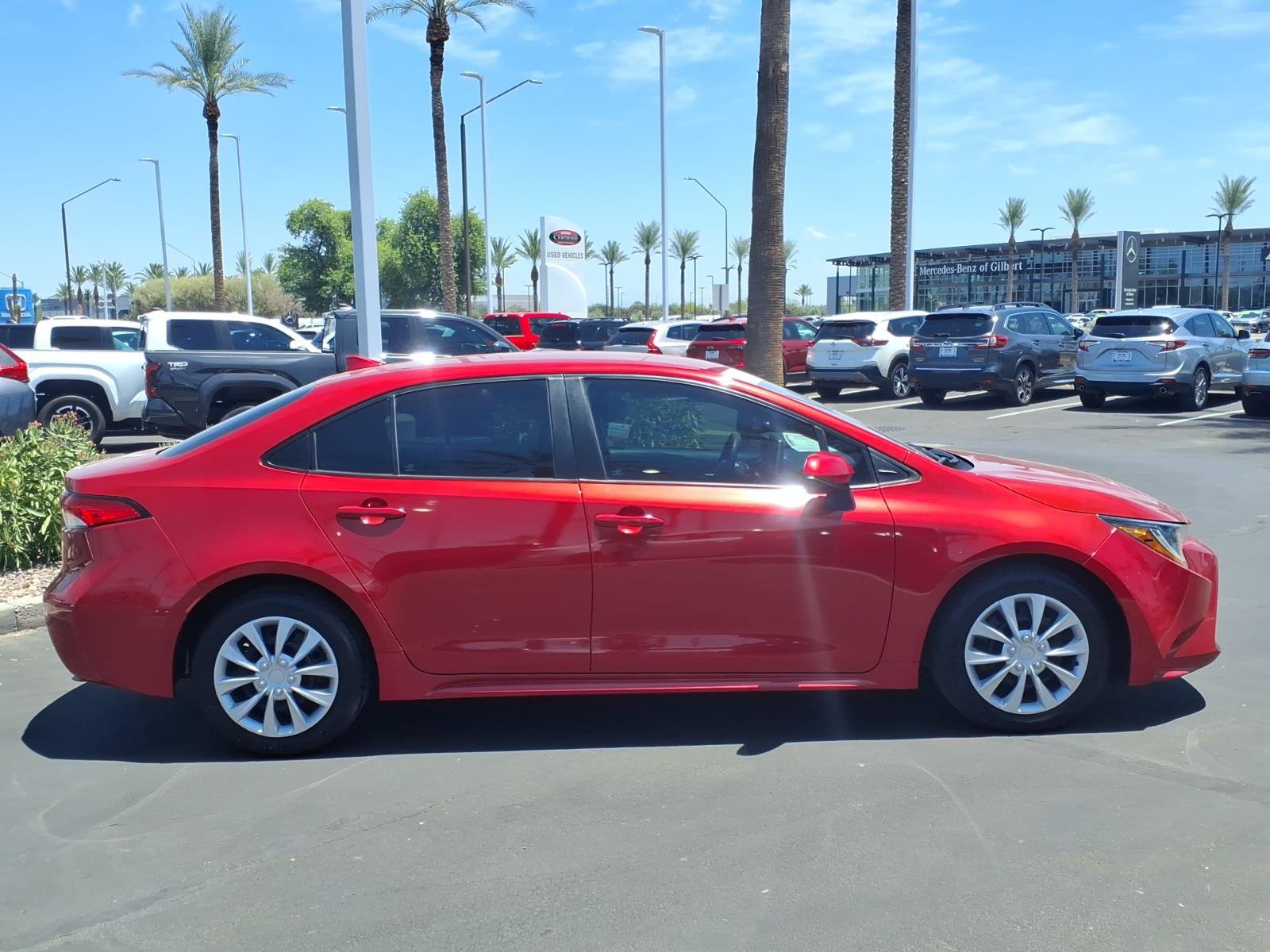 Certified 2020 Toyota Corolla LE FWD image 2