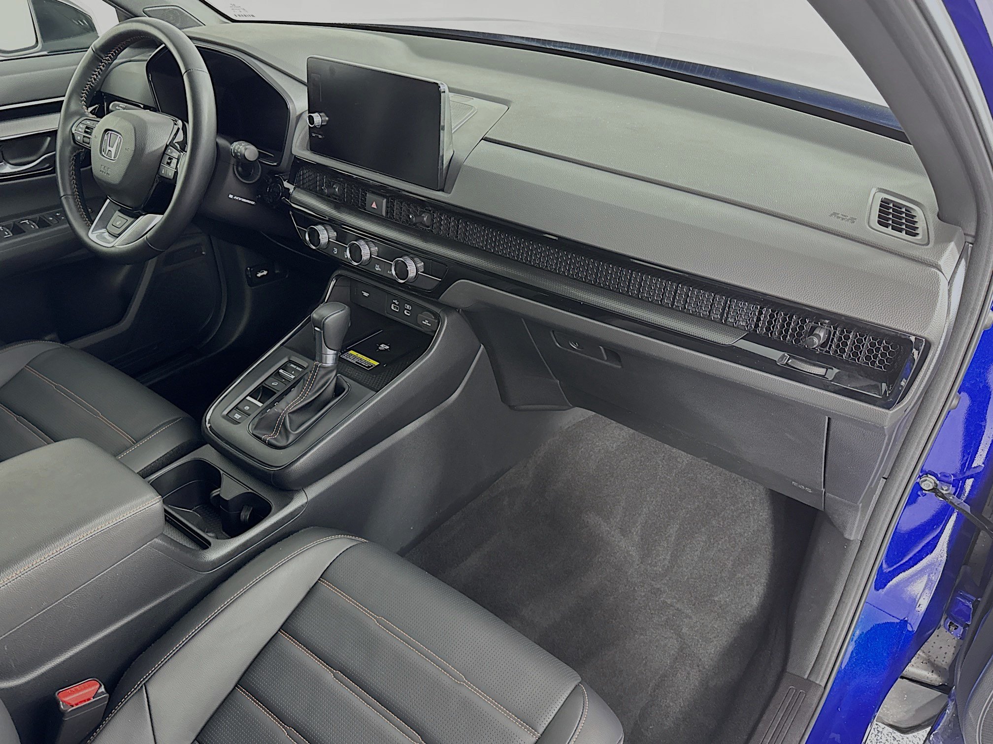 Certified 2025 Honda CR-V Sport Touring image 30