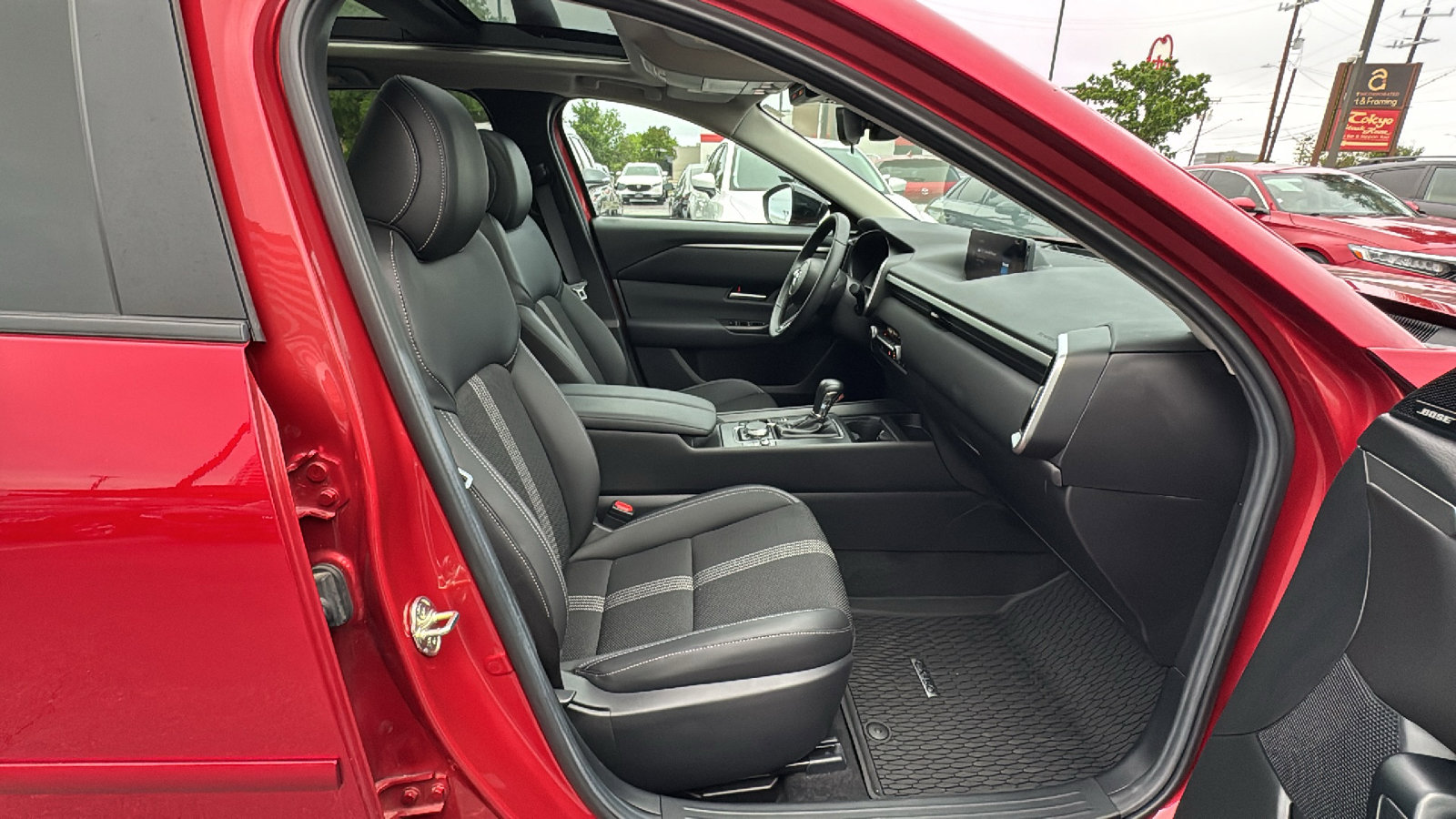 Used 2025 MAZDA CX-50 AWD 2.5 S w/ Weather Package image 23