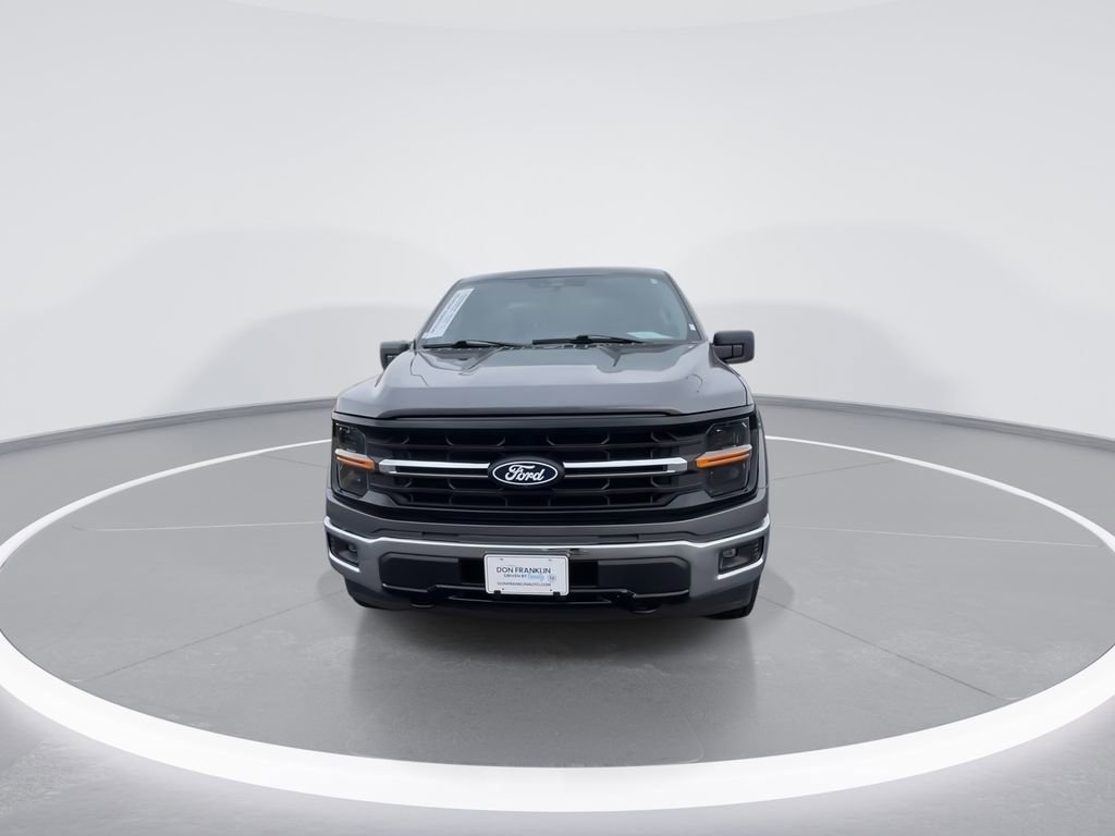 Used 2024 Ford F150 XLT image 3