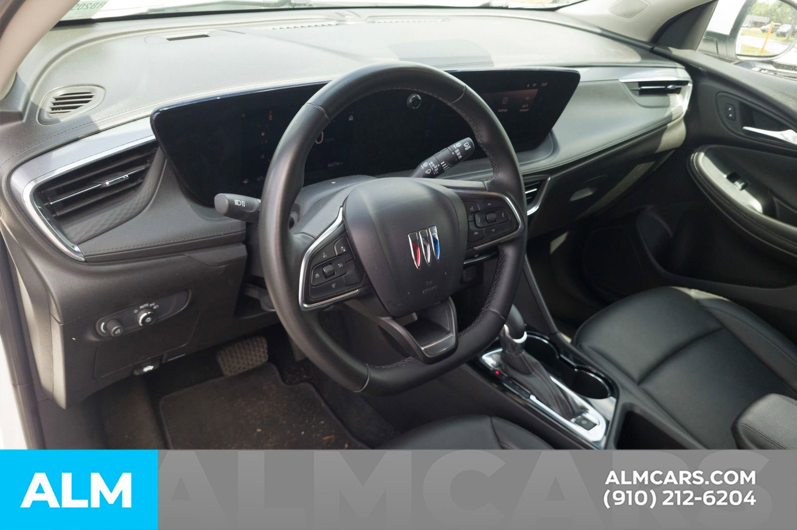 Used 2024 Buick Encore GX Sport Touring image 15