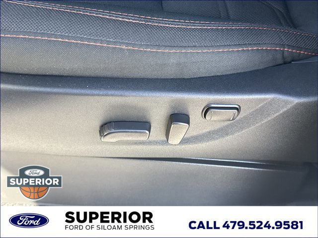 Used 2025 Nissan Frontier PRO-4X AWD/4WD image 16