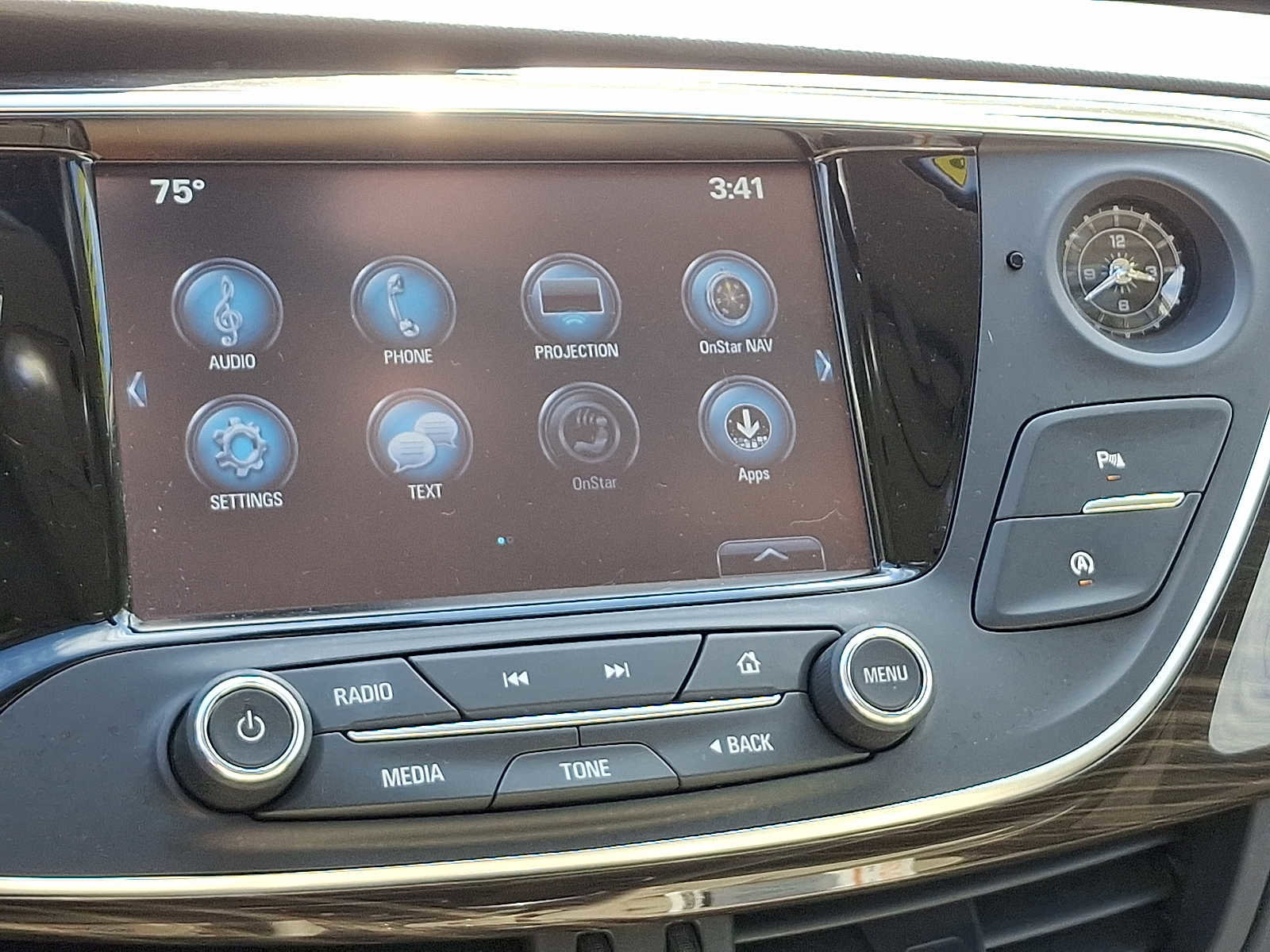 Used 2019 Buick Envision Preferred image 17