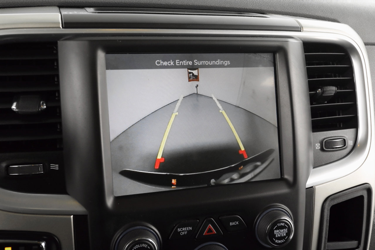 Used 2017 RAM 1500 Classic SLT w/ SLT Plus D￩cor Group image 21