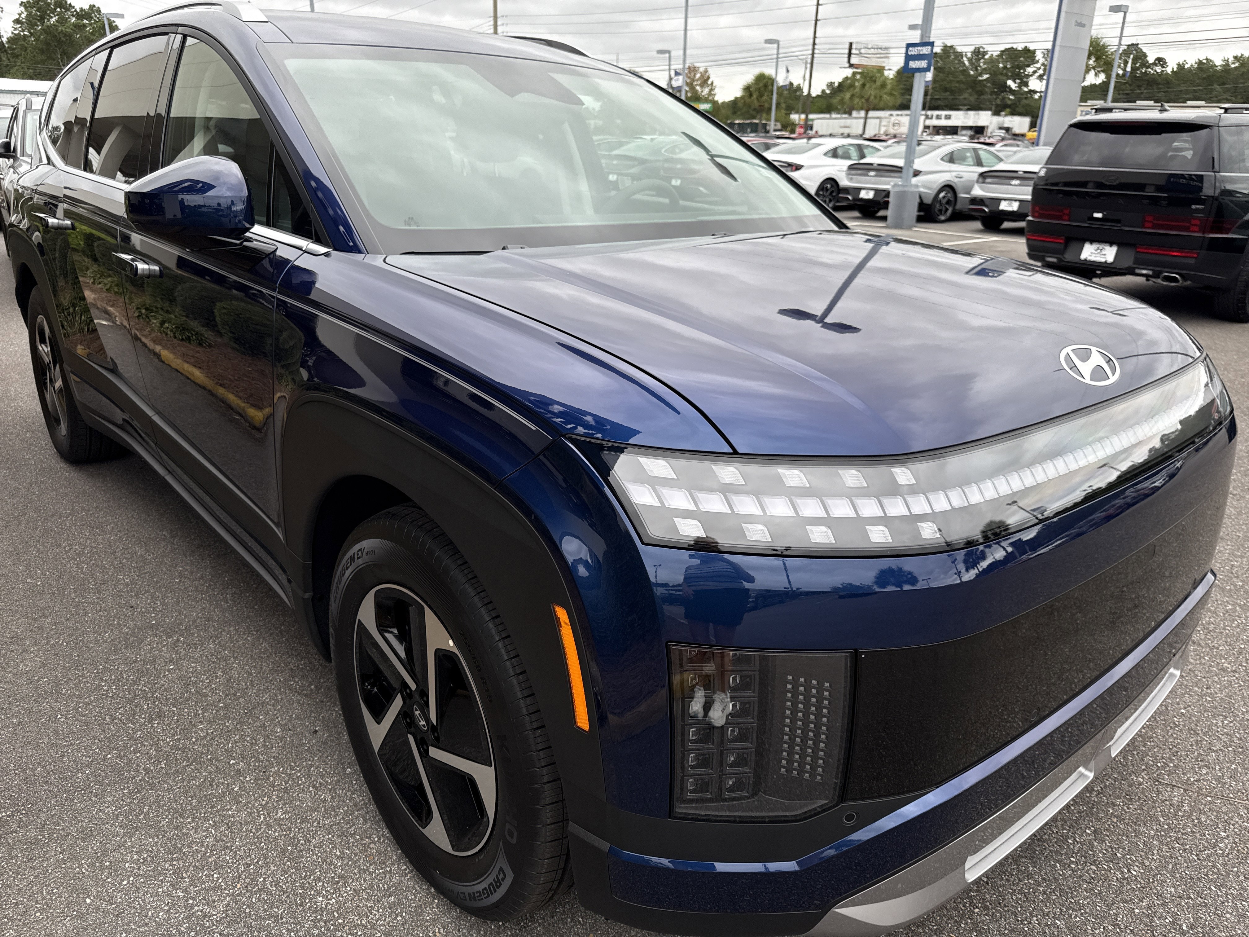 New 2026 Hyundai Ioniq 9 S image 5