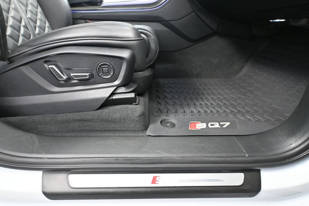 Used 2021 Audi SQ7 Premium Plus w/ Executive Package AWD/4WD image 51