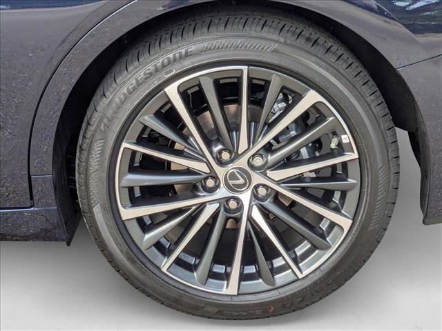 New 2025 Lexus ES 350 w/ Premium Package image 9