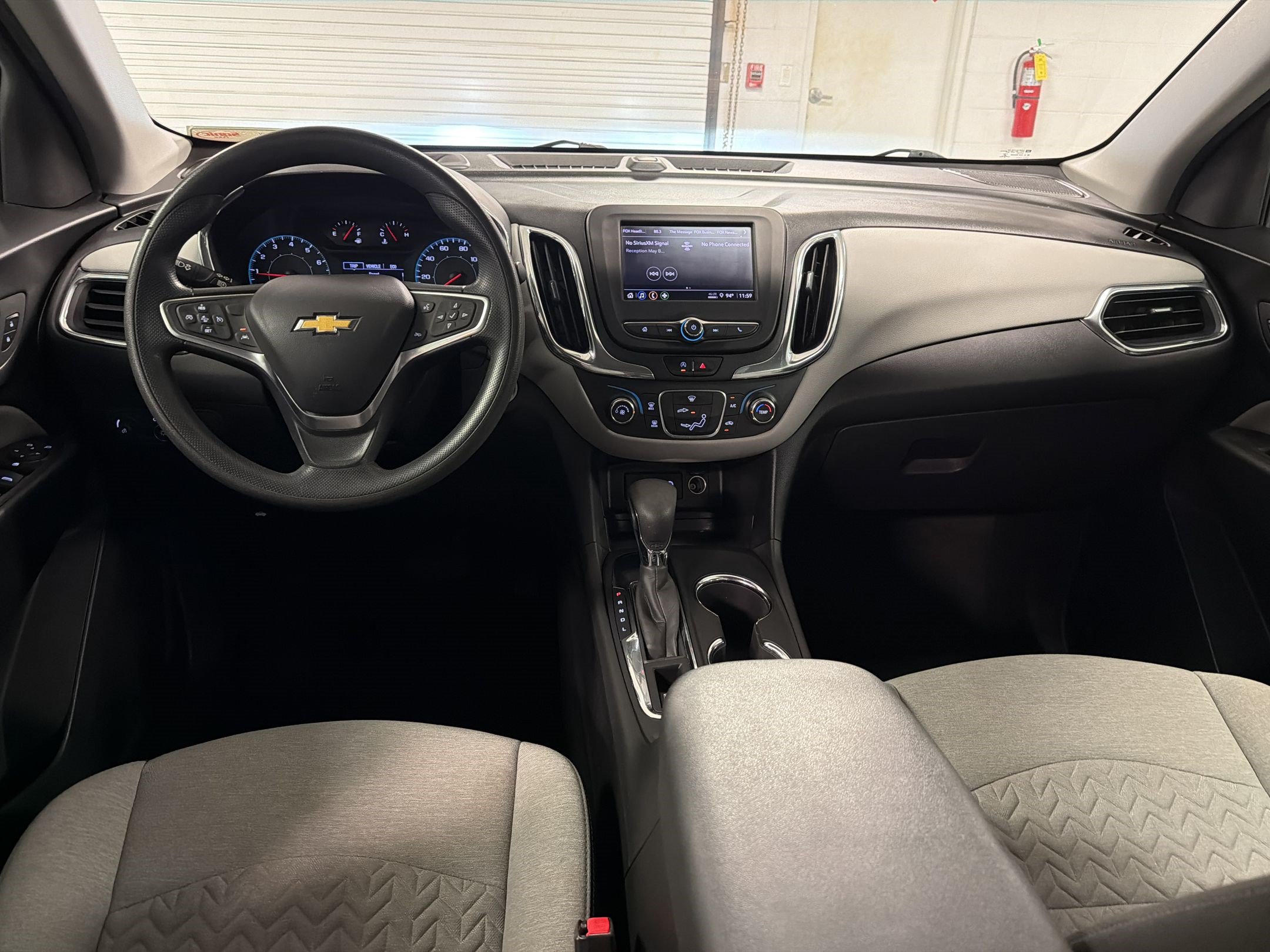 Used 2023 Chevrolet Equinox LS FWD image 28