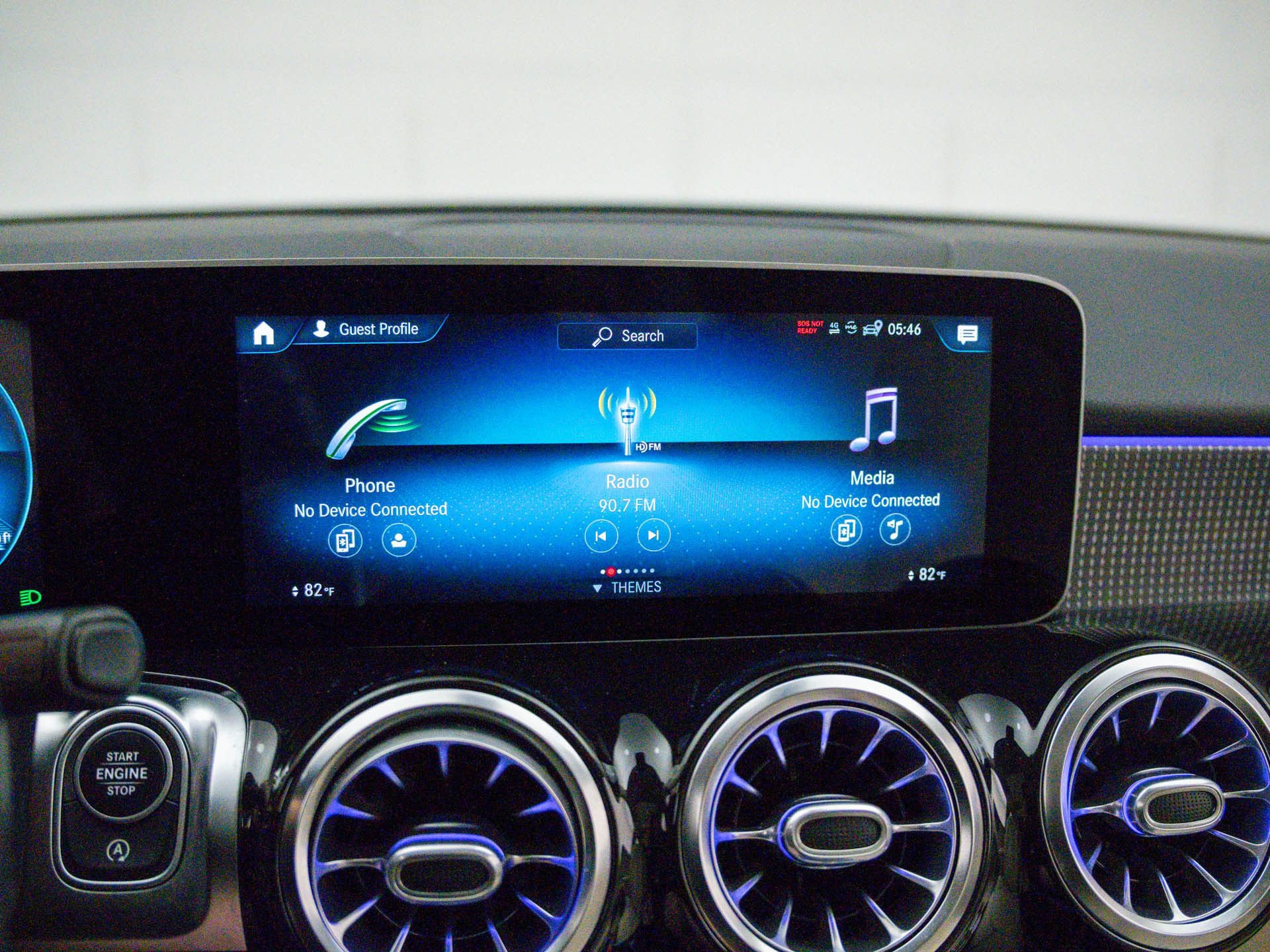 Used 2020 Mercedes-Benz GLB 250 4MATIC image 24