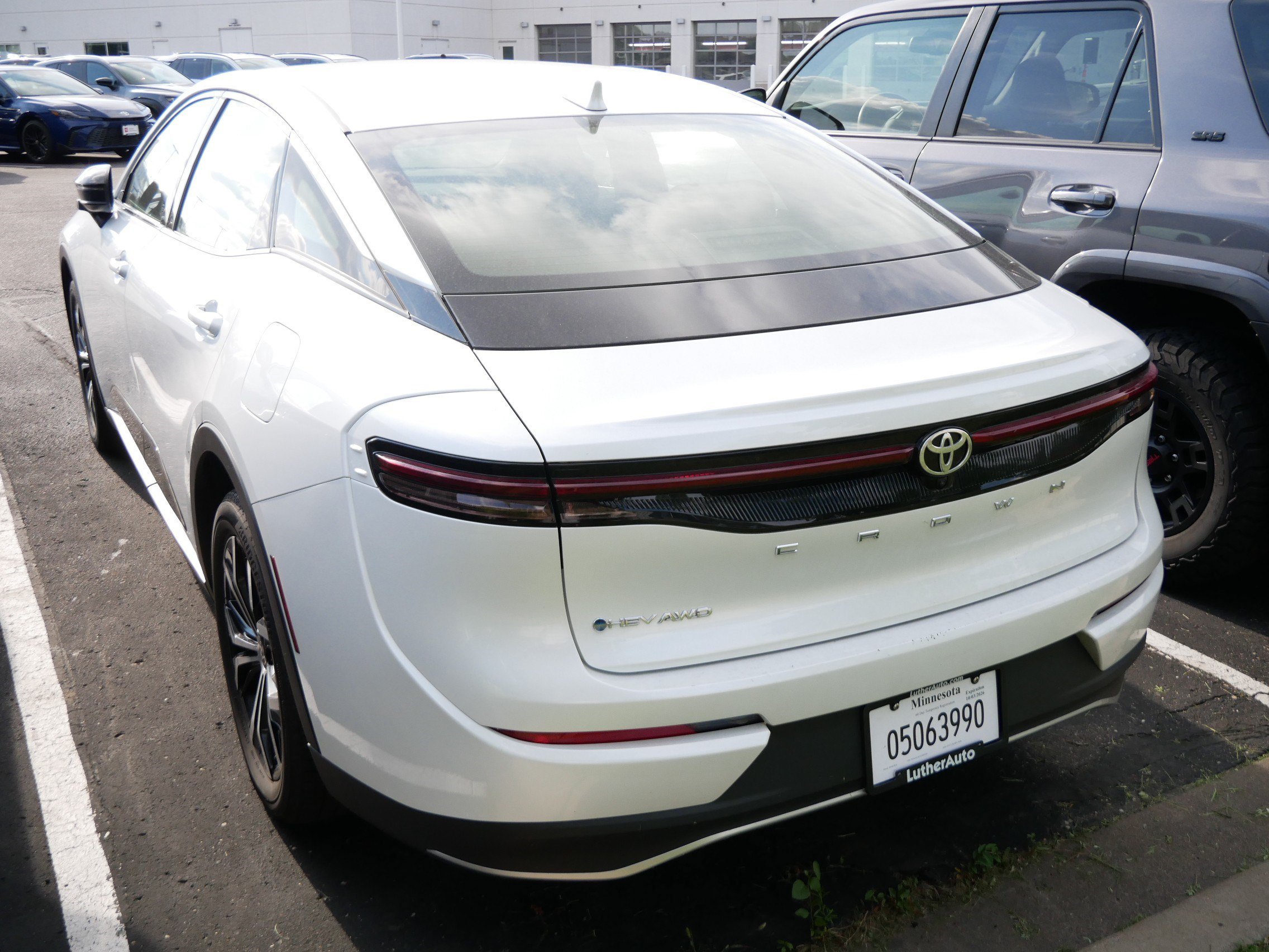 Certified 2026 Toyota Crown AWD/4WD image 7