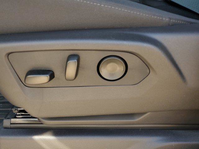 New 2026 GMC Sierra 3500 SLE image 19