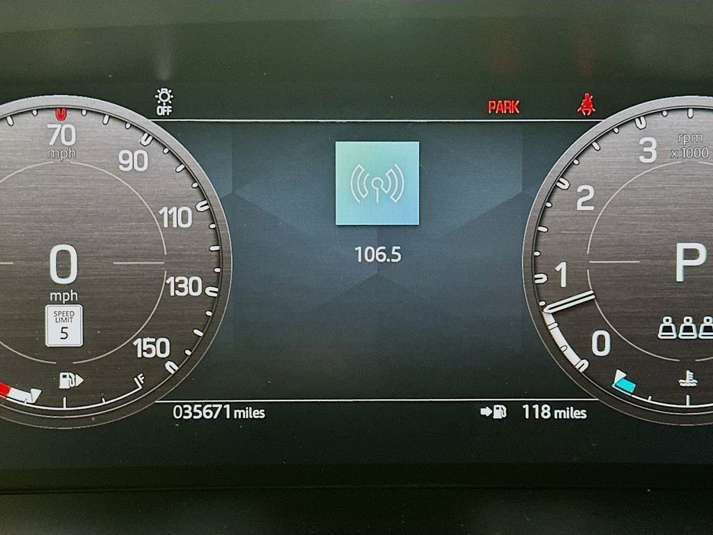 Used 2024 Land Rover Defender 110 S AWD/4WD image 15