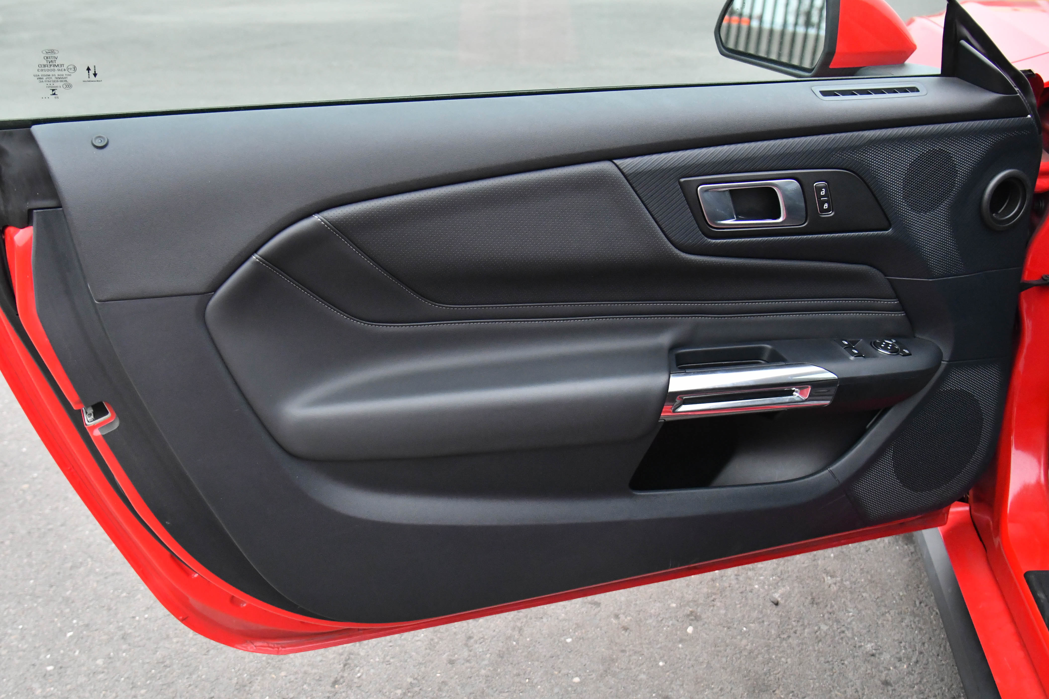 Used 2024 Ford Mustang Premium image 13