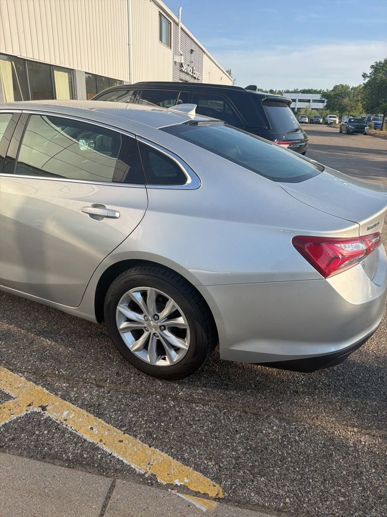 Used 2019 Chevrolet Malibu LT FWD image 15