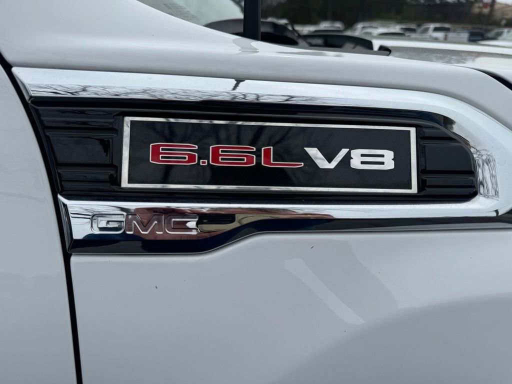 Used 2022 GMC Sierra 2500 SLE w/ SLE Value Package; image 15