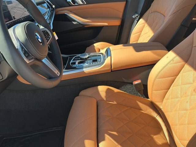 New 2026 BMW X5 xDrive40i w/ M Sport Package AWD/4WD image 41