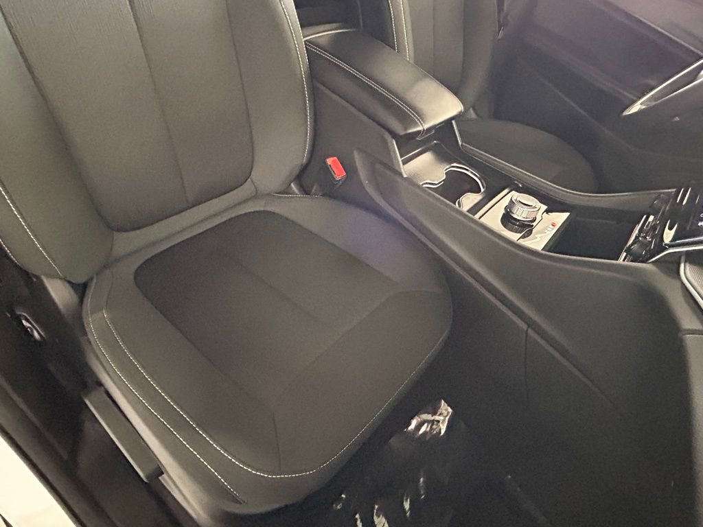 Used 2025 Jeep Grand Cherokee L Laredo image 39