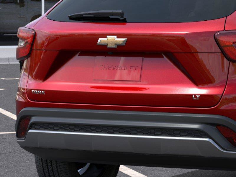 New 2026 Chevrolet Trax LT w/ LT Convenience Package FWD image 14