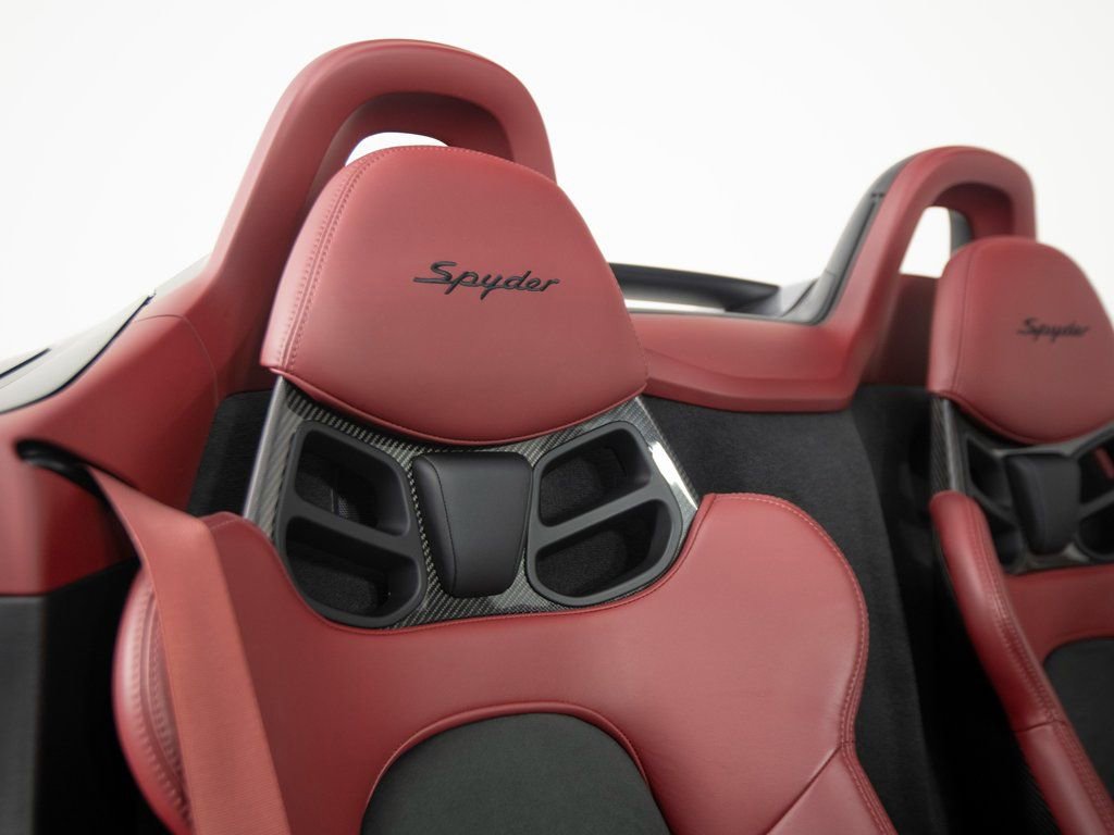 Certified 2023 Porsche 718 Boxster Spyder RWD image 37