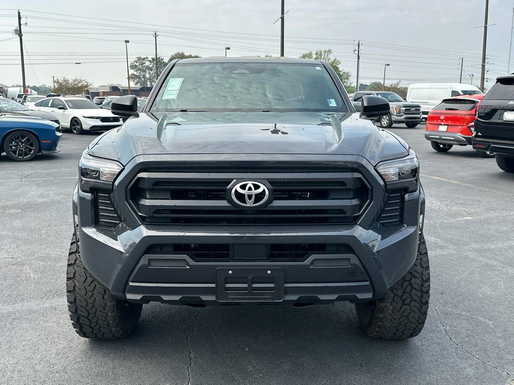 Used 2025 Toyota Tacoma SR RWD image 2