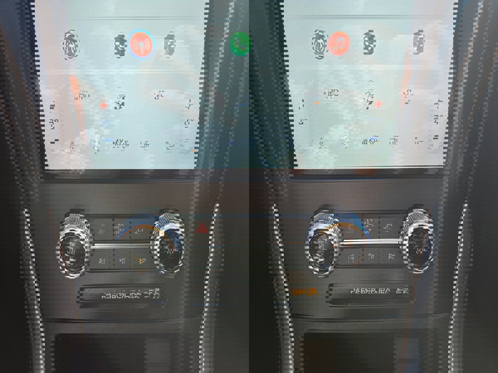 Certified 2024 Ford Edge SEL w/ Convenience Package image 20