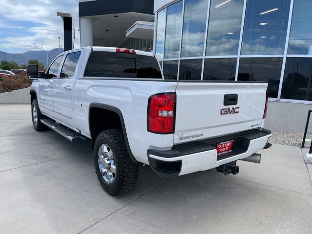 Used 2018 GMC Sierra 3500 Denali w/ Duramax Plus Package AWD/4WD image 4