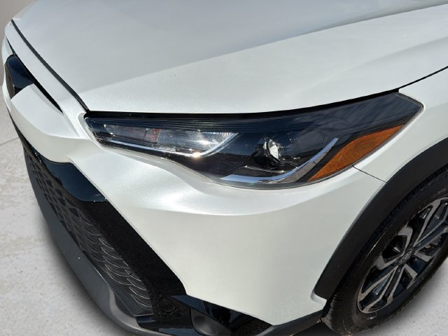 Used 2023 Toyota Corolla Cross AWD Hybrid image 10