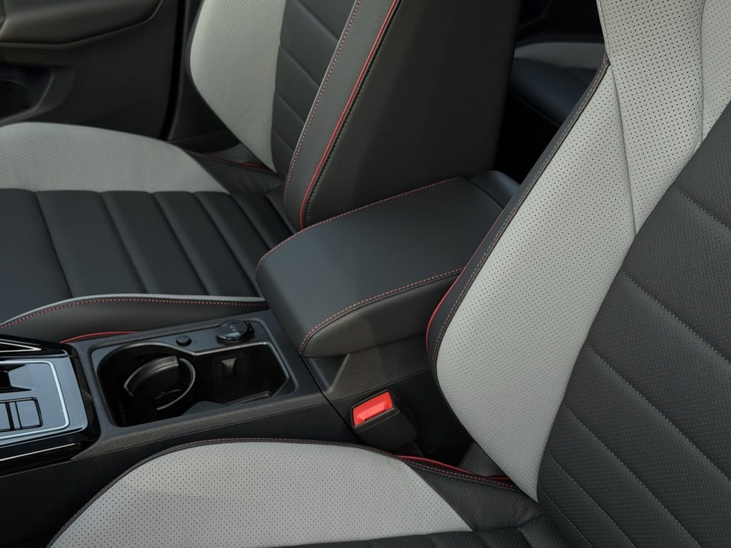 New 2025 Volkswagen GTI SE image 24