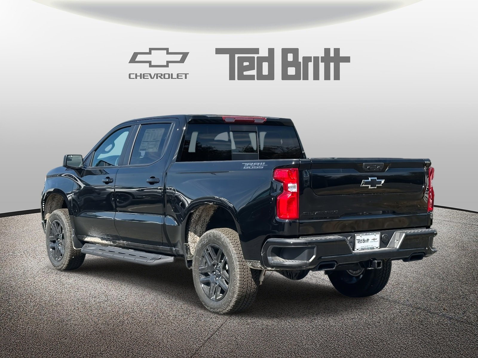 New 2026 Chevrolet Silverado 1500 LT Trail Boss w/ Dark Appearance Package image 6