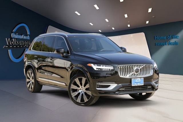 Used 2024 Volvo XC90 T8 Ultimate w/ Lounge Package image 1
