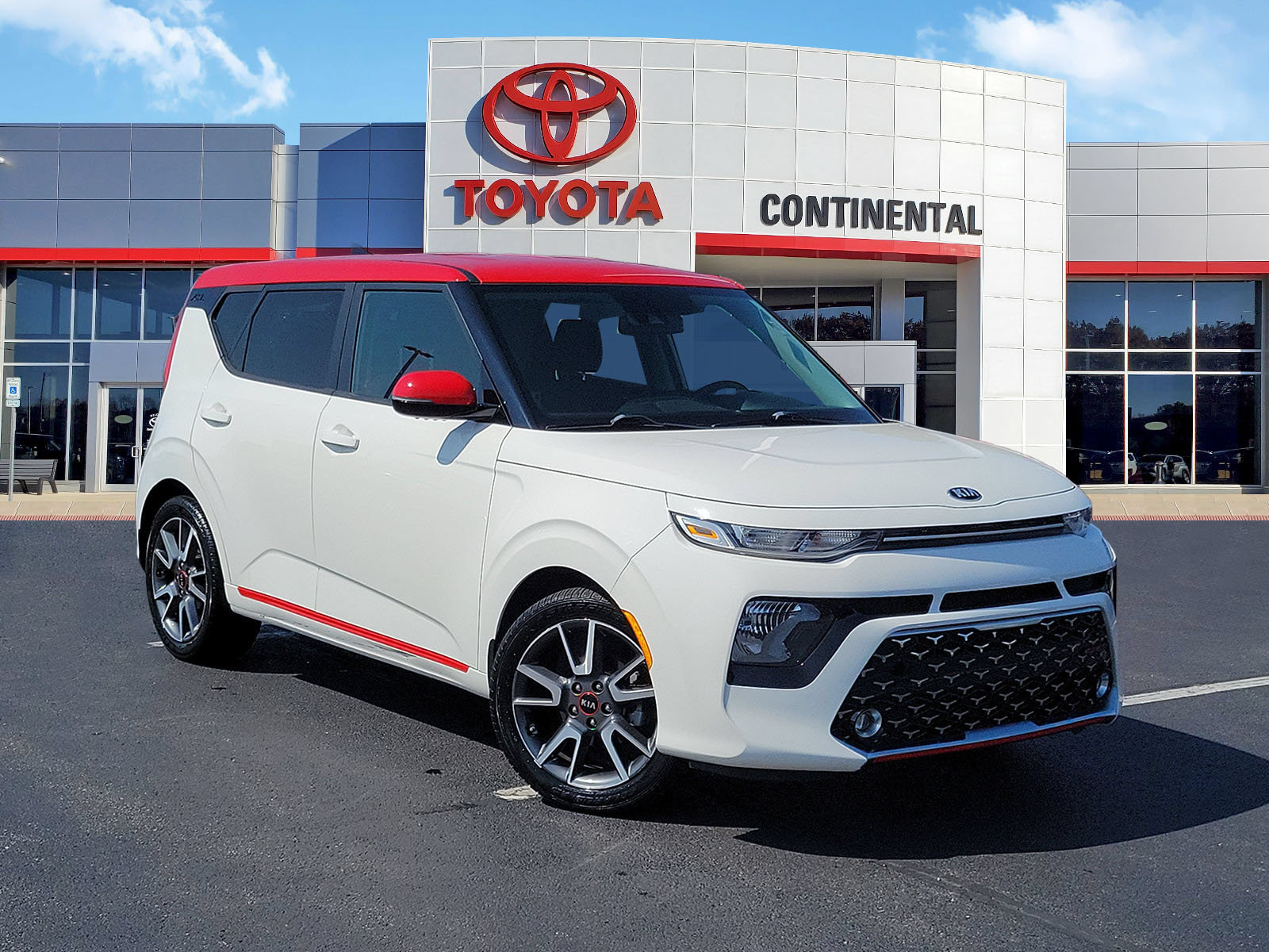 Used 2020 Kia Soul GT-Line FWD video 2