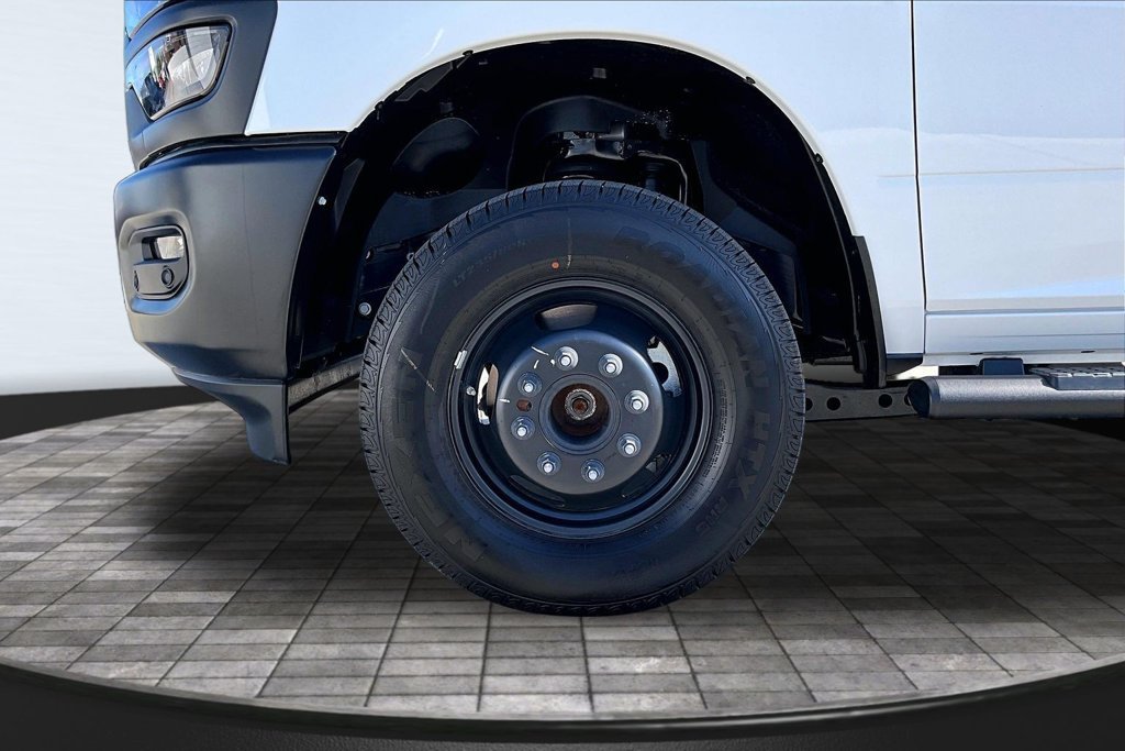 New 2026 RAM 3500 Tradesman AWD/4WD image 33