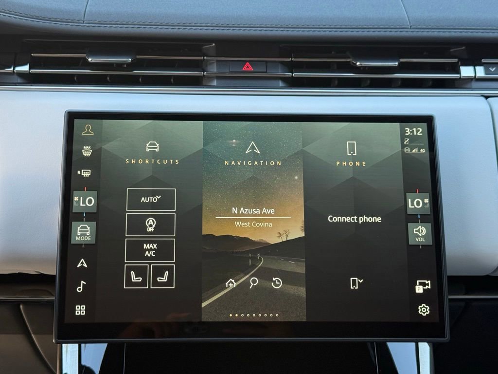 Used 2024 Land Rover Range Rover Sport SE image 35