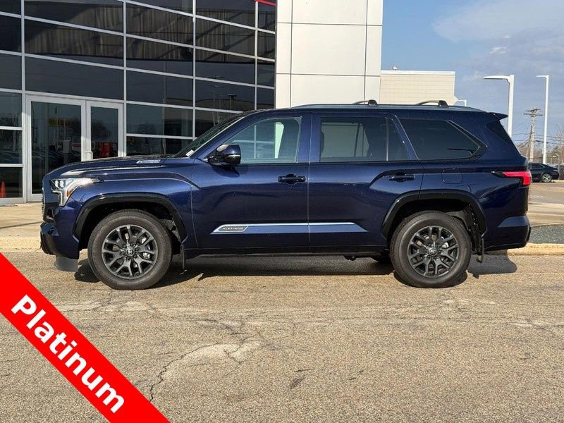 Used 2025 Toyota Sequoia Platinum image 6