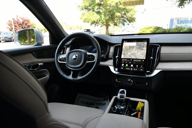 Used 2026 Volvo XC90 B6 Plus AWD/4WD image 24