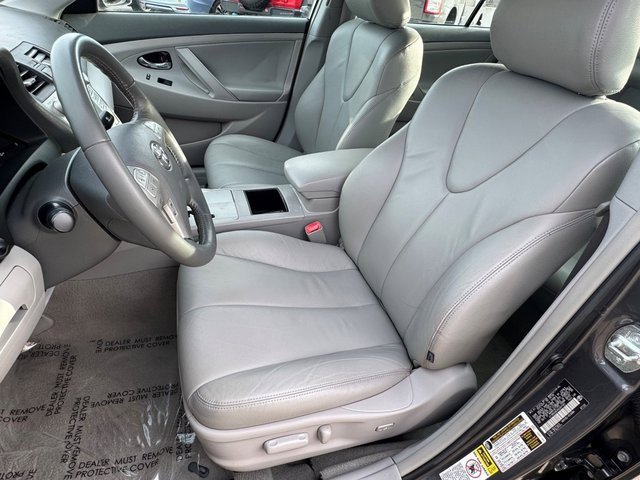 Used 2009 Toyota Camry Base image 11