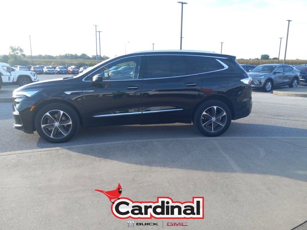 Certified 2022 Buick Enclave Essence w/ Experience Buick Package image 14