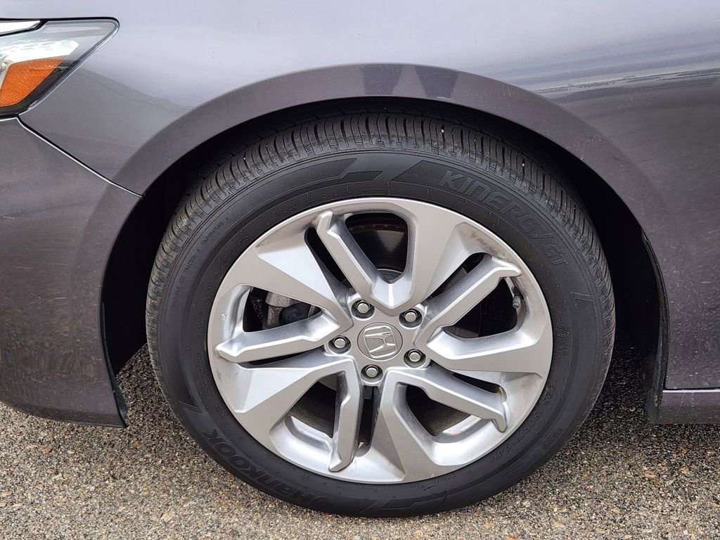 Used 2020 Honda Accord LX image 9
