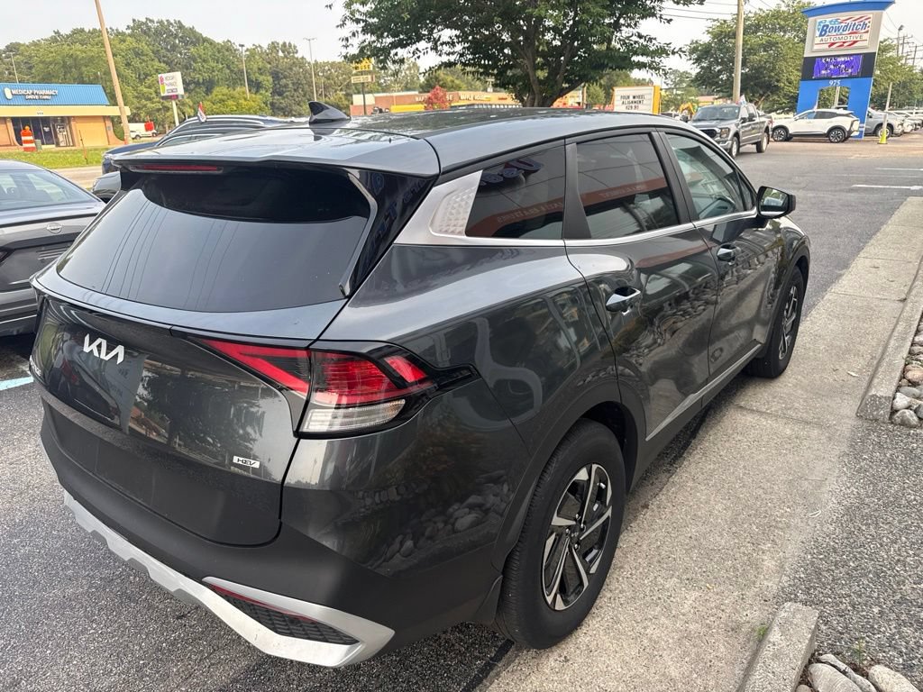 Used 2023 Kia Sportage LX FWD image 6