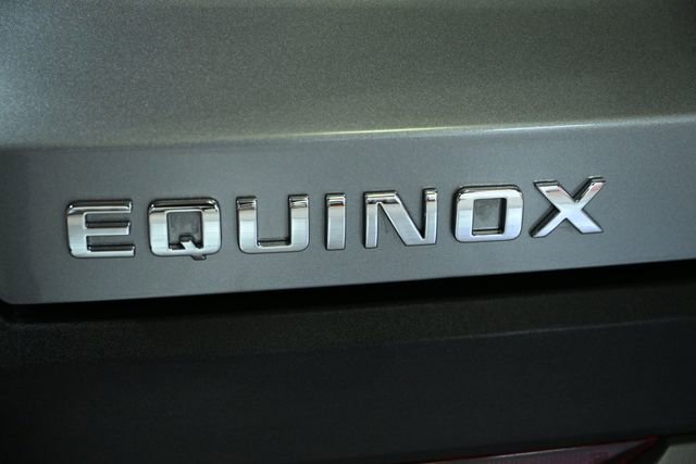Used 2026 Chevrolet Equinox LT FWD image 12