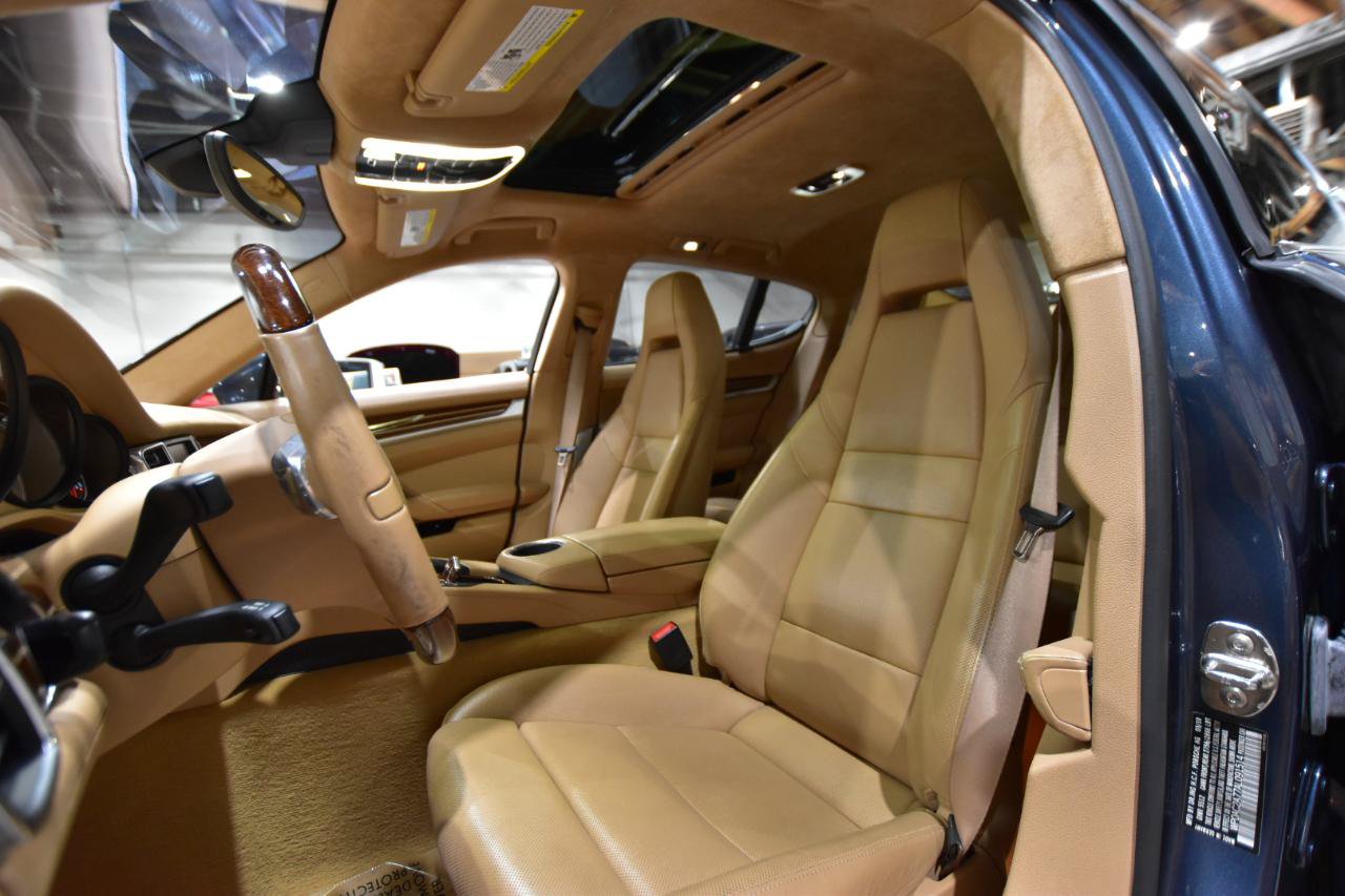 Used 2010 Porsche Panamera Turbo AWD/4WD image 41
